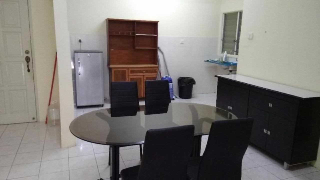 Dorm Melati Pak Abu Hostel Kuala Lumpur Exterior photo
